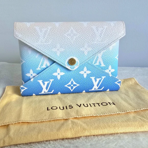 AUTHENTIC Louis Vuitton Krigami Pochette MM By The Pool Series 2021 - Picture 5 of 14